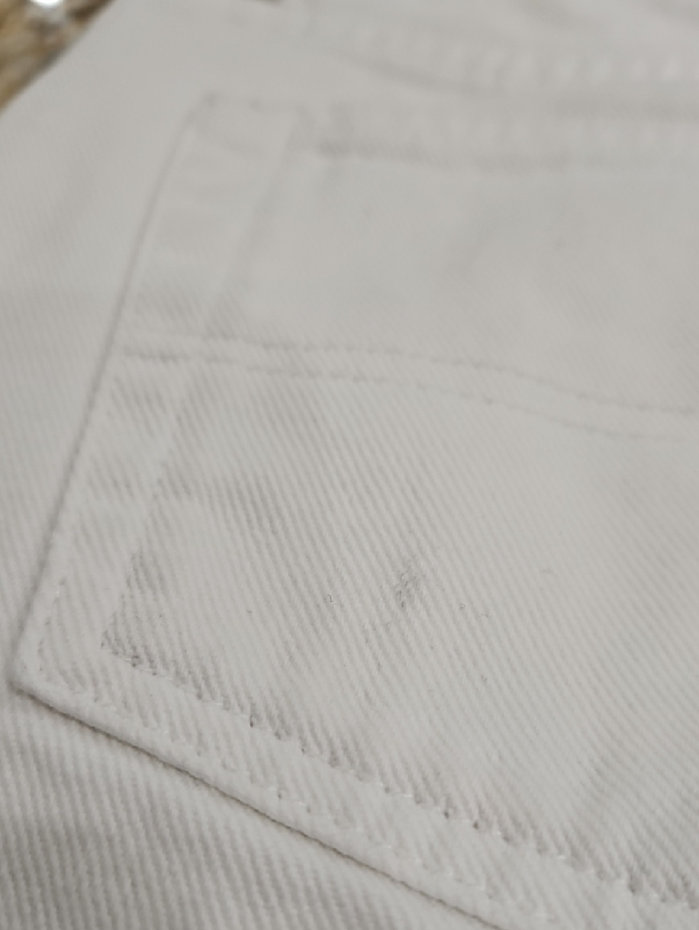 VTG Polo by Ralph Lauren White Denim Jean Shorts. Size 12 Spot On Pocket. - Picture 4 of 5